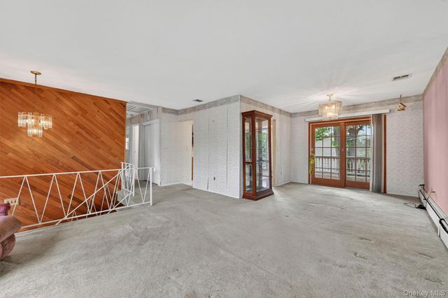 105 Lakewood Drive, Congers, NY 10920