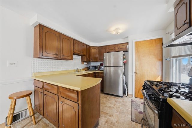 110 Traverse Boulevard, Tonawanda, NY 14223