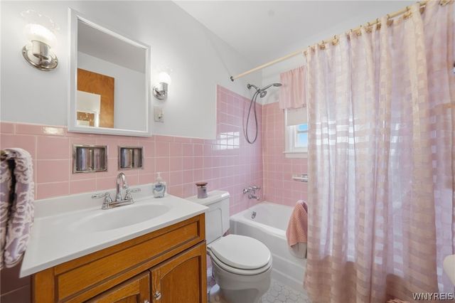 110 Traverse Boulevard, Tonawanda, NY 14223