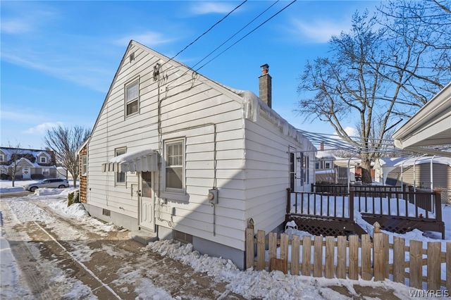 110 Traverse Boulevard, Tonawanda, NY 14223