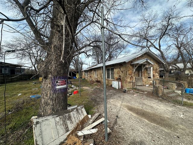 108 S Anderson Street, Rising Star, TX 76471