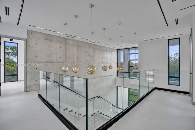 1379 NE 104th St, Miami Shores, FL 33138