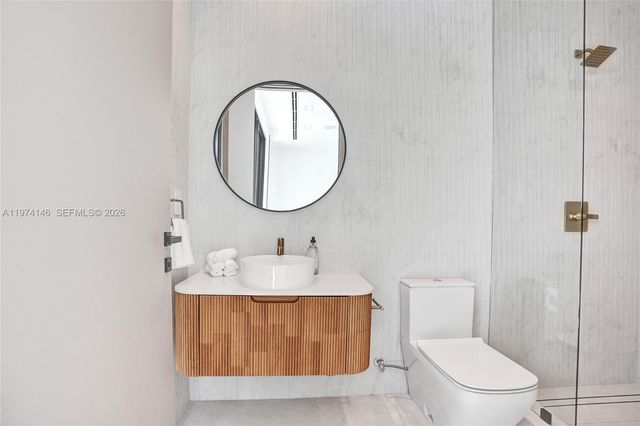 1379 NE 104th St, Miami Shores, FL 33138