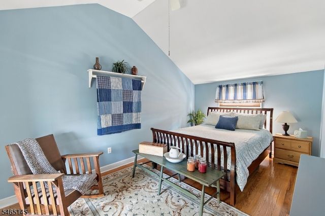 138 Palisade Rd, Linden City, NJ 07036