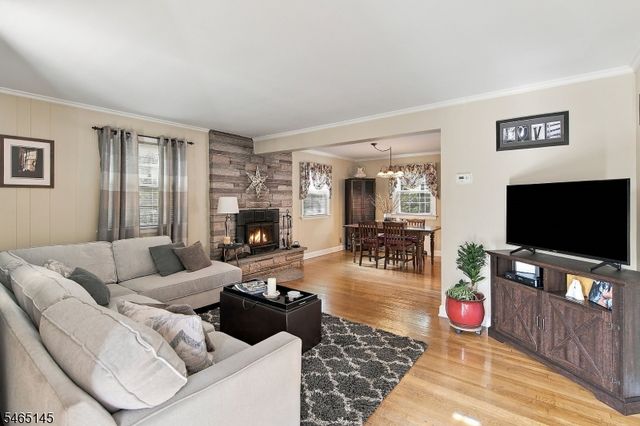 138 Palisade Rd, Linden City, NJ 07036