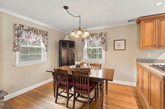 138 Palisade Rd, Linden City, NJ 07036