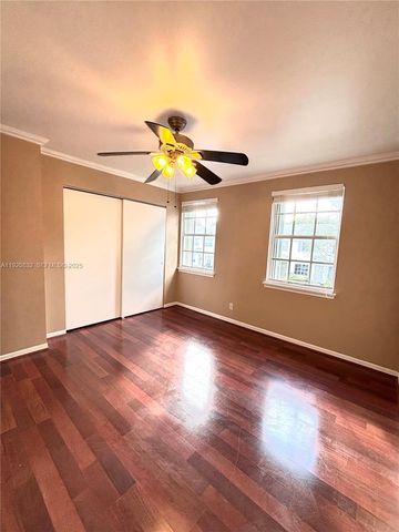 3145 SW 50th St, Dania Beach, FL 33312