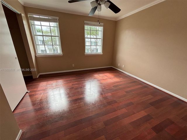 3145 SW 50th St, Dania Beach, FL 33312