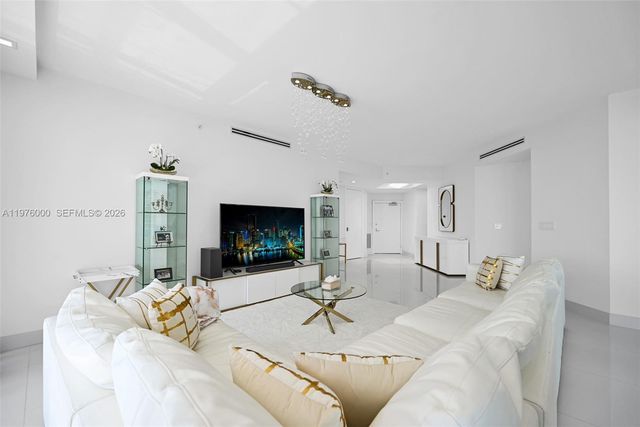 16485 Collins Ave PH36C, Sunny Isles Beach, FL 33160