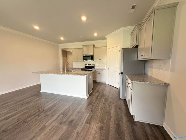 7008 Nearpath Drive, Huntsville, AL 35806