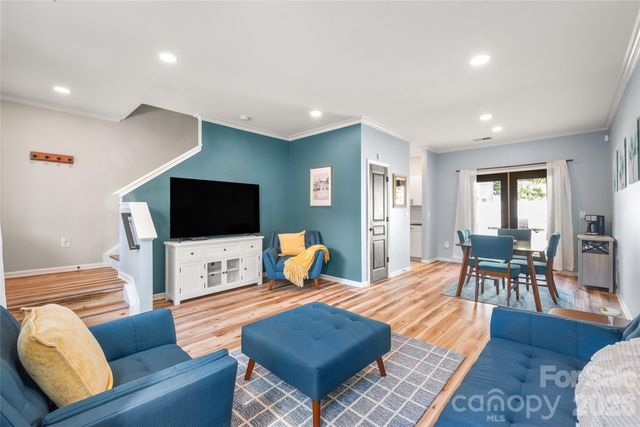 1914 Wilmore Walk Drive, Charlotte, NC 28203