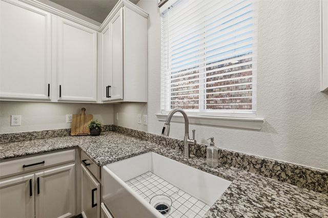 2341 Parda Alpina Lane, Fort Worth, TX 76131