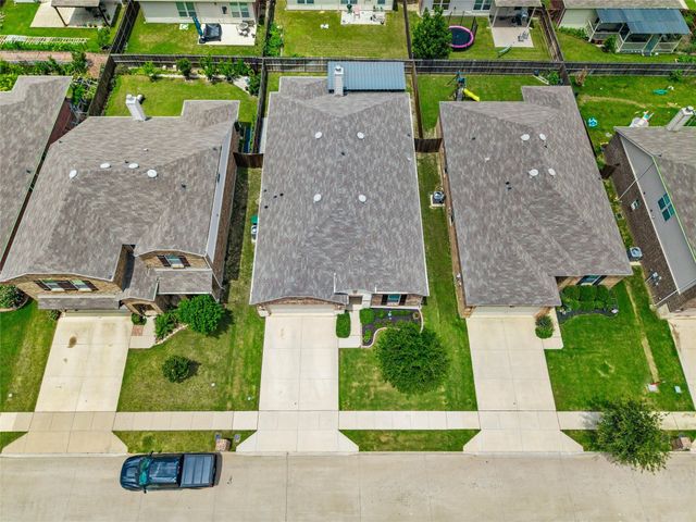 2341 Parda Alpina Lane, Fort Worth, TX 76131