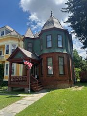48 S Hamilton Street 1, Poughkeepsie, NY 12601