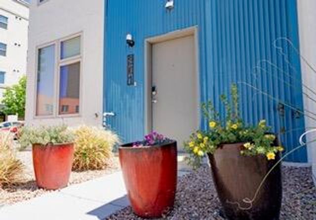 301 Platinum Street SW, Albuquerque, NM 87102