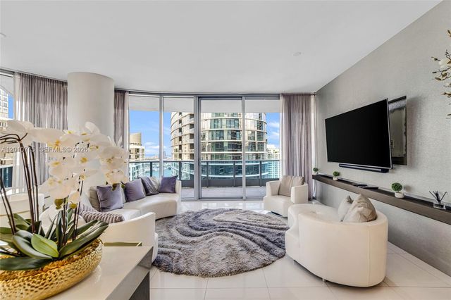 200 Biscayne Boulevard Way 4401, Miami, FL 33131
