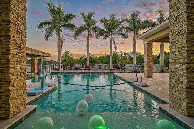 6722 HAWKINS ROAD, Sarasota, FL 34241