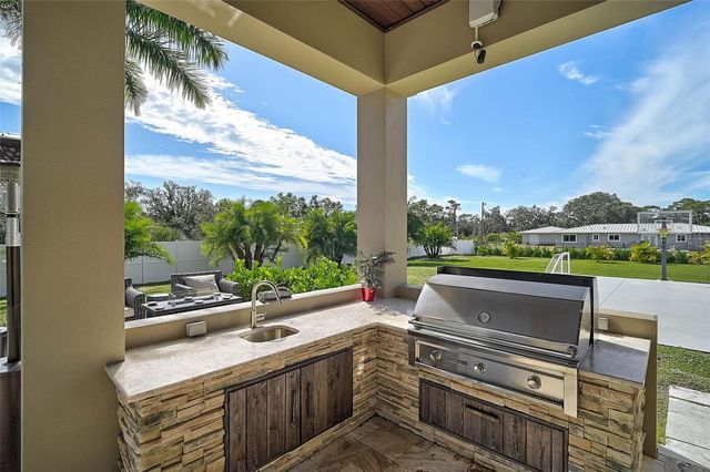 6722 HAWKINS ROAD, Sarasota, FL 34241