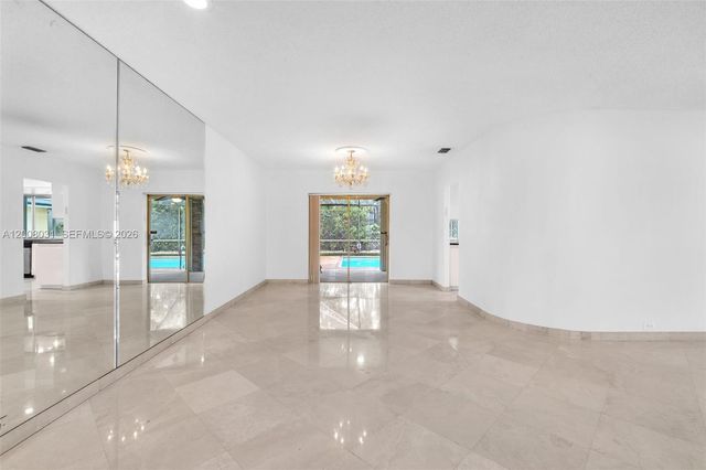 3441 N Hills Drive 00, Hollywood, FL 33021