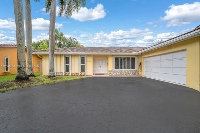 3441 N Hills Drive 00, Hollywood, FL 33021