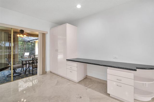 3441 N Hills Drive 00, Hollywood, FL 33021