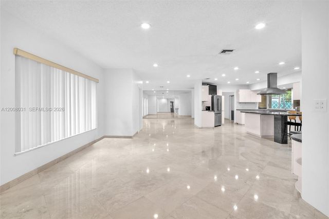 3441 N Hills Drive 00, Hollywood, FL 33021