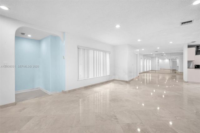 3441 N Hills Drive 00, Hollywood, FL 33021