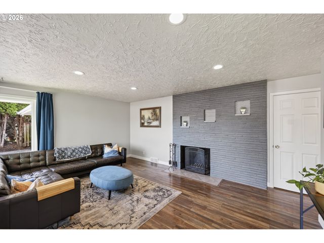 319 Nw 79TH St, Vancouver, WA 98665