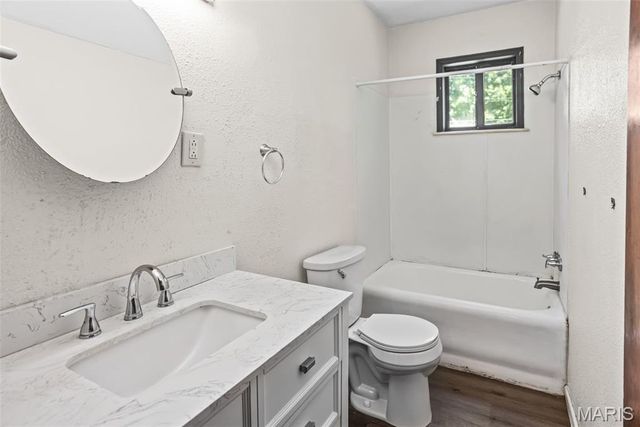 1411 N Charles Street, Belleville, IL 62221
