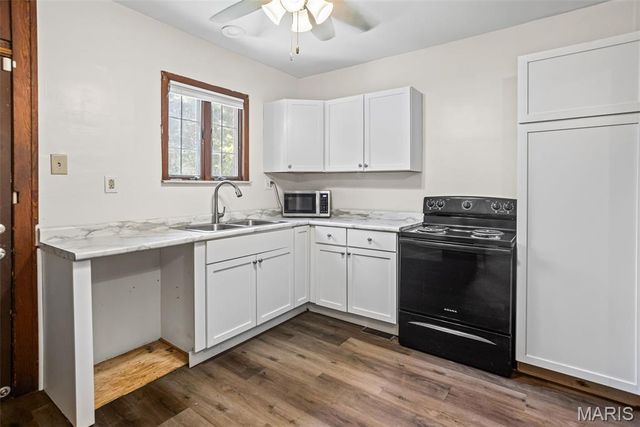 1411 N Charles Street, Belleville, IL 62221