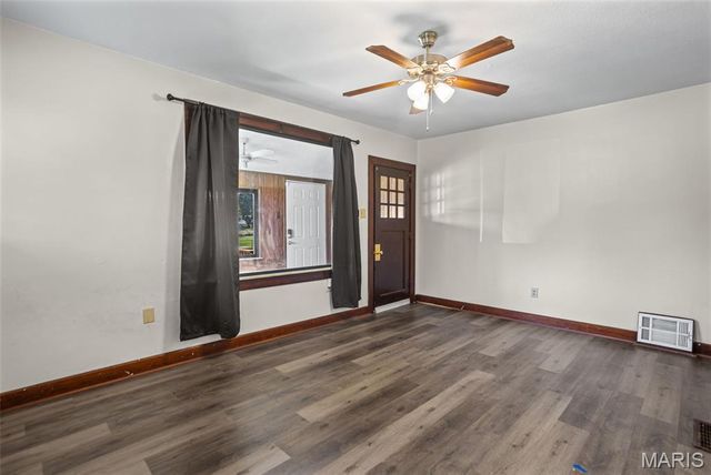 1411 N Charles Street, Belleville, IL 62221