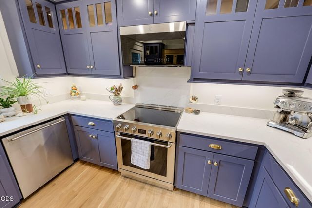 762 B Street, Ashland, OR 97520