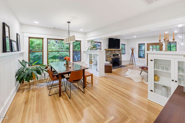 762 B Street, Ashland, OR 97520