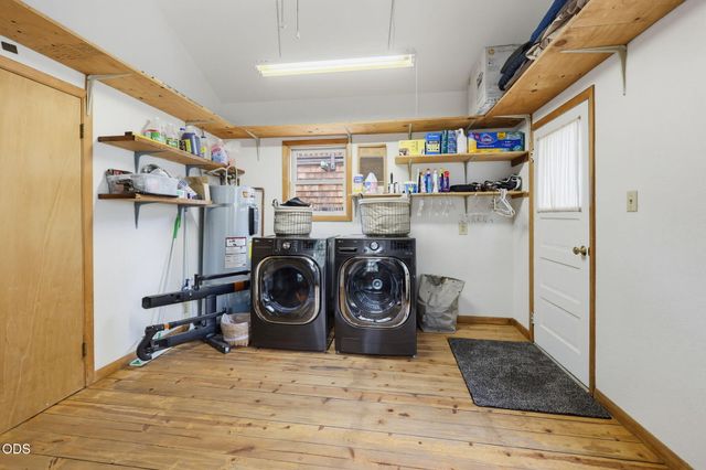 762 B Street, Ashland, OR 97520