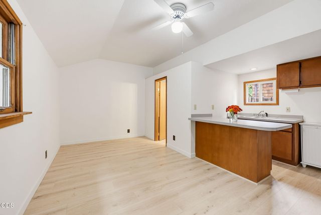 762 B Street, Ashland, OR 97520