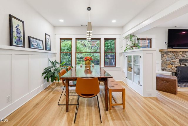 762 B Street, Ashland, OR 97520