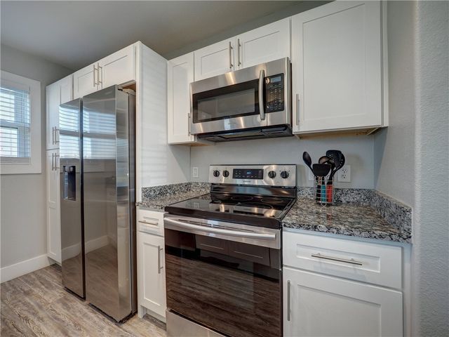 230 Cut Off 126, Port Aransas, TX 78373