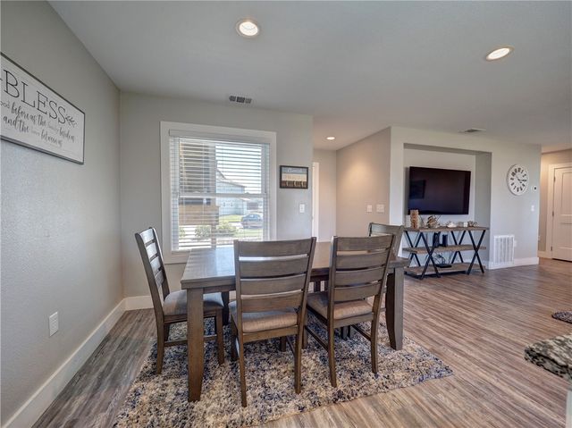 230 Cut Off 126, Port Aransas, TX 78373