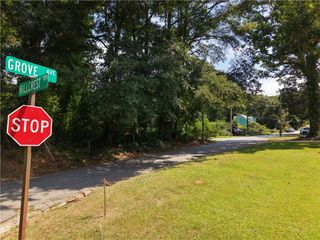 1923 Grove Avenue, East Point, GA 30344
