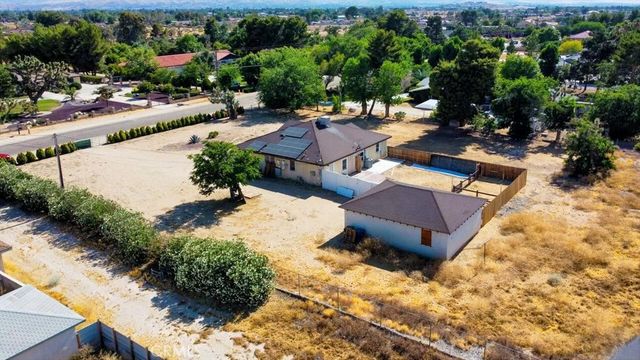 1641 W Avenue L4, Lancaster, CA 93534