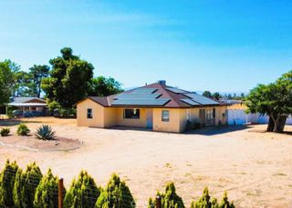 1641 W Avenue L4, Lancaster, CA 93534