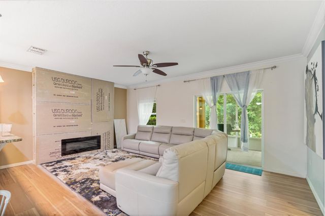 6102 NW Painted Bunting Court, Port St Lucie, FL 34986