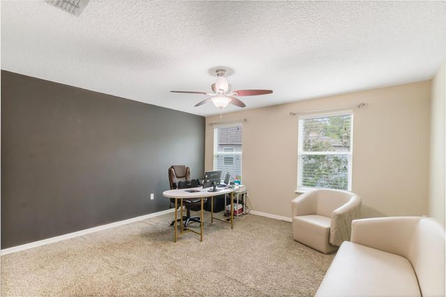 6102 NW Painted Bunting Court, Port St Lucie, FL 34986