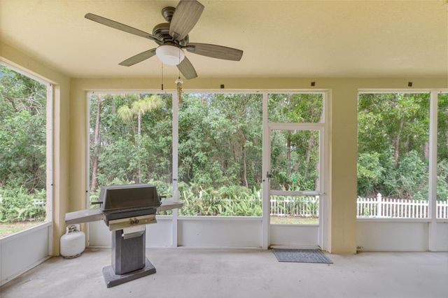 6102 NW Painted Bunting Court, Port St Lucie, FL 34986