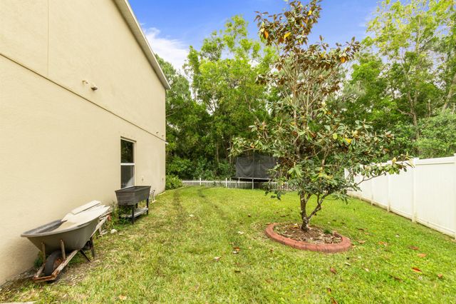 6102 NW Painted Bunting Court, Port St Lucie, FL 34986