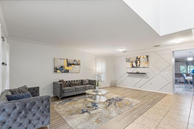 6102 NW Painted Bunting Court, Port St Lucie, FL 34986