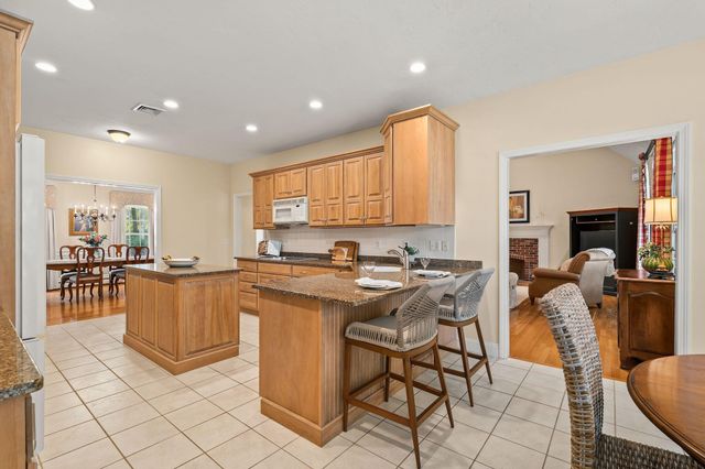 11 Sycamore Avenue, Sagamore Beach, MA 02562