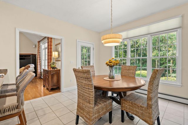 11 Sycamore Avenue, Sagamore Beach, MA 02562
