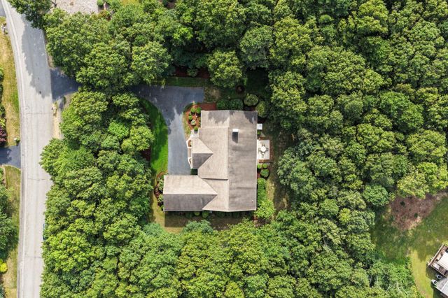 11 Sycamore Avenue, Sagamore Beach, MA 02562