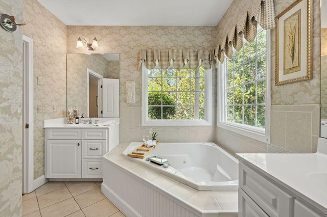 11 Sycamore Avenue, Sagamore Beach, MA 02562